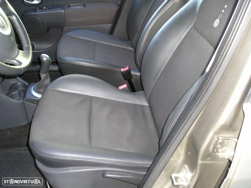 Renault Modus 1.2 TCE Dynamique S - 10