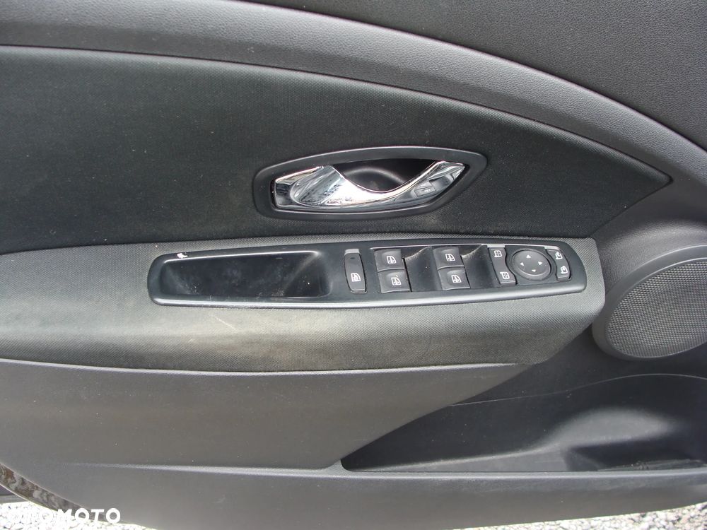 Renault Megane 1.2 Energy TCe Limited - 13