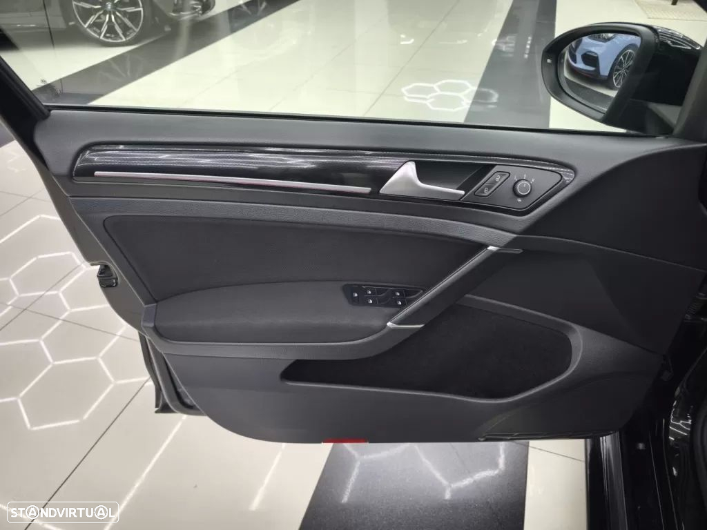 VW Golf 2.0 TSi GTi Performance - 19