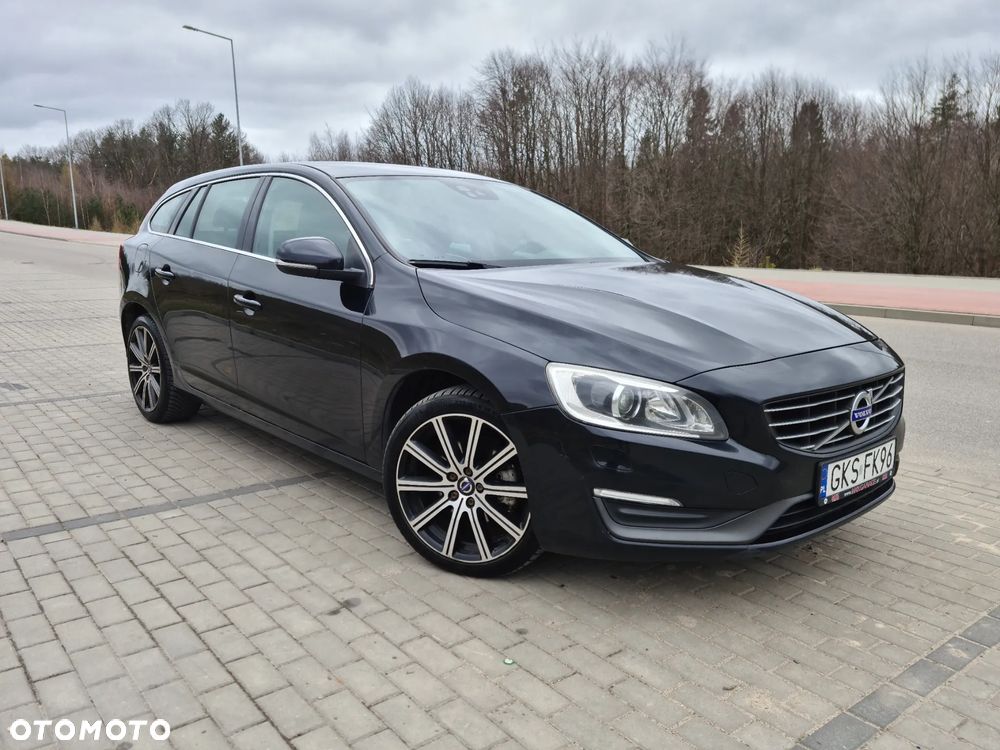 Volvo V60 D4 Drive-E Momentum - 8