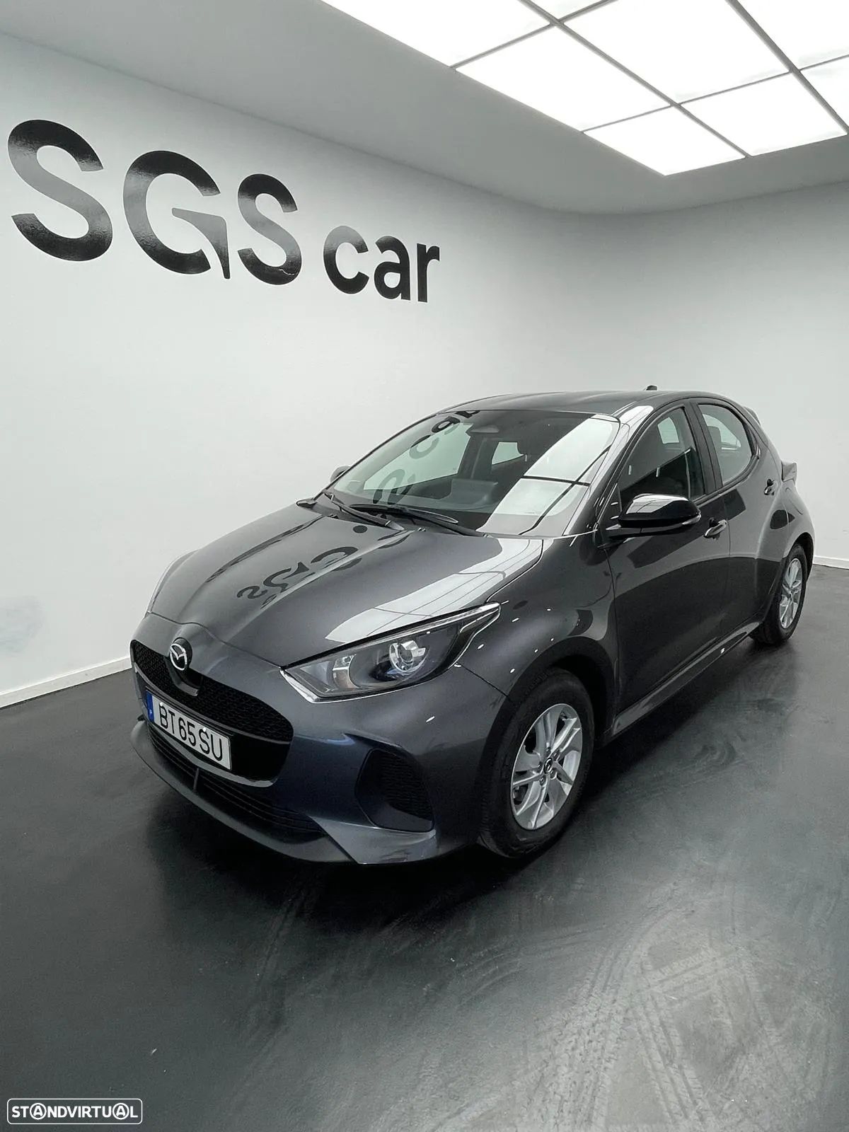 Mazda 2 1.5 L Hybrid VVT-i Centre-Line - 1