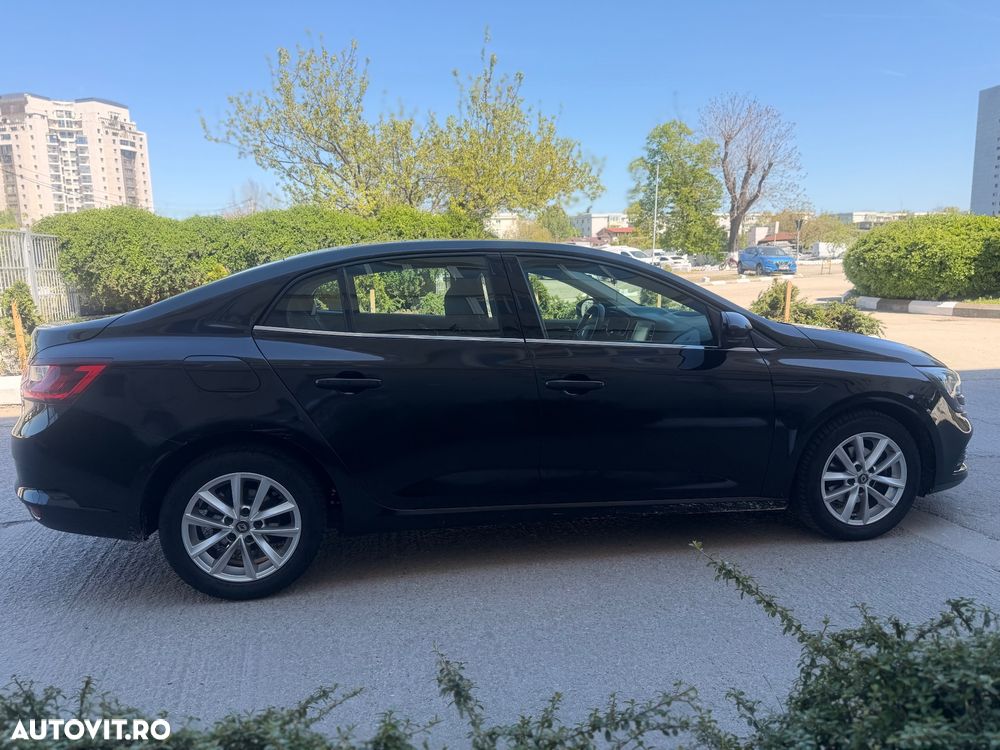 Renault Megane Blue dCi 116 EDC Intens - 7