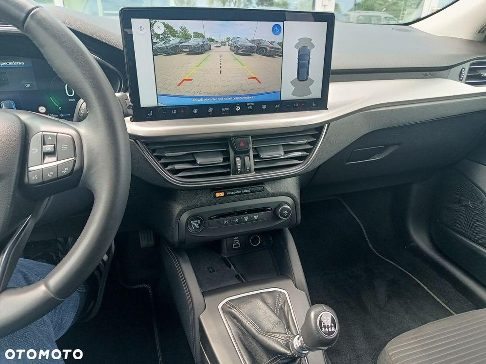 Ford Focus 1.0 EcoBoost Titanium - 13