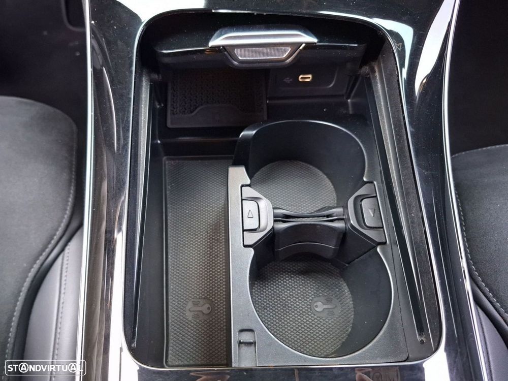 Mercedes-Benz C 300 de AMG Line - 21