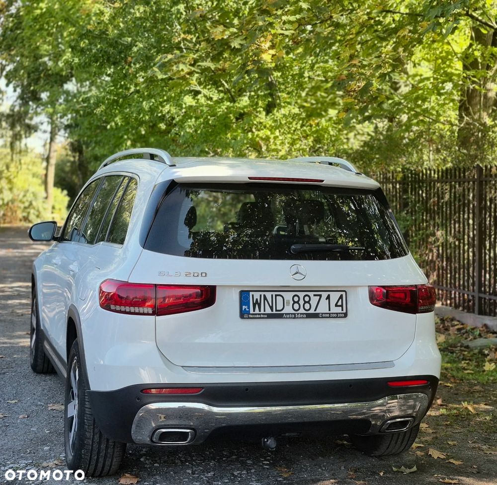 Mercedes-Benz GLB 200 7G-DCT - 2