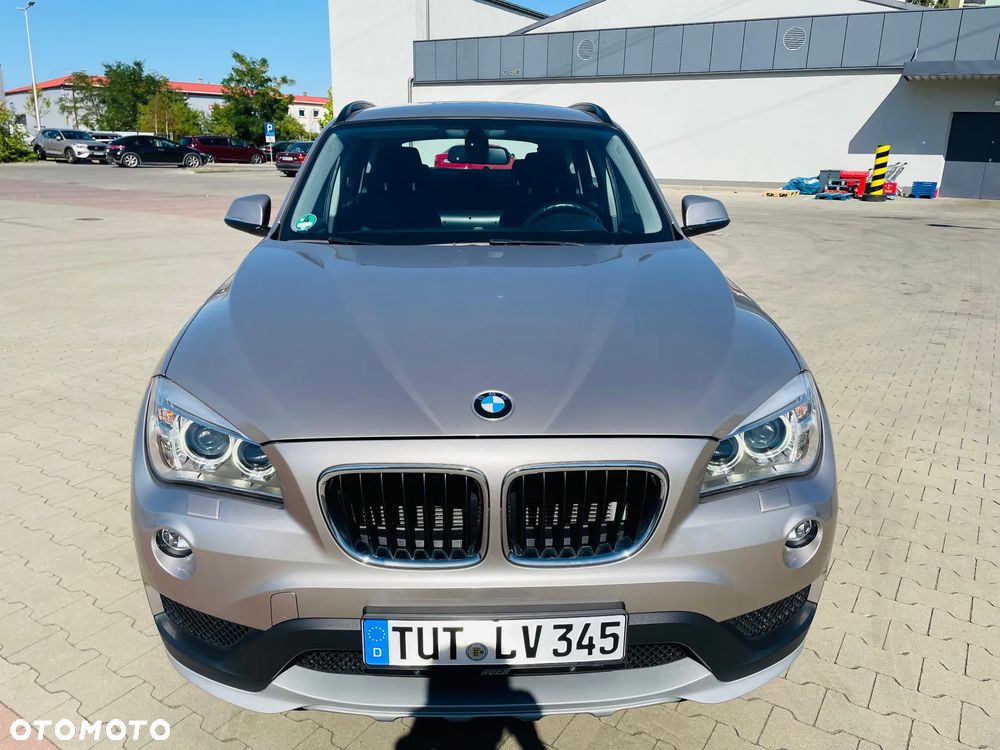BMW X1 sDrive18d Sport Line - 8