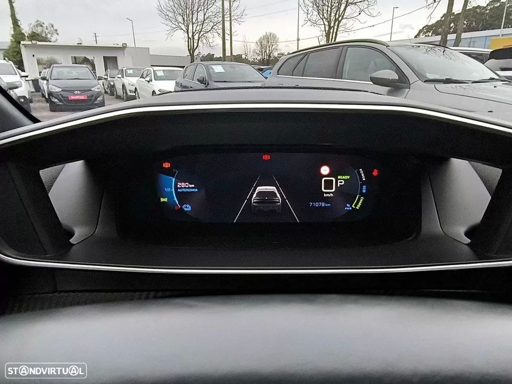 Peugeot e-208 50 kWh GT Pack - 24