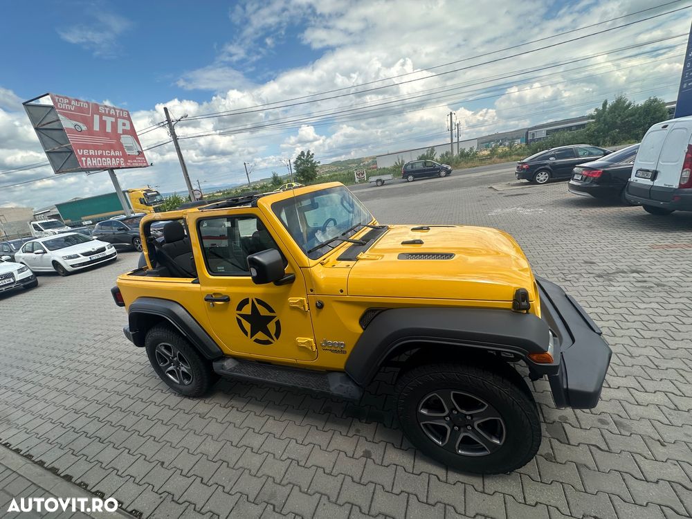 Jeep Wrangler - 20