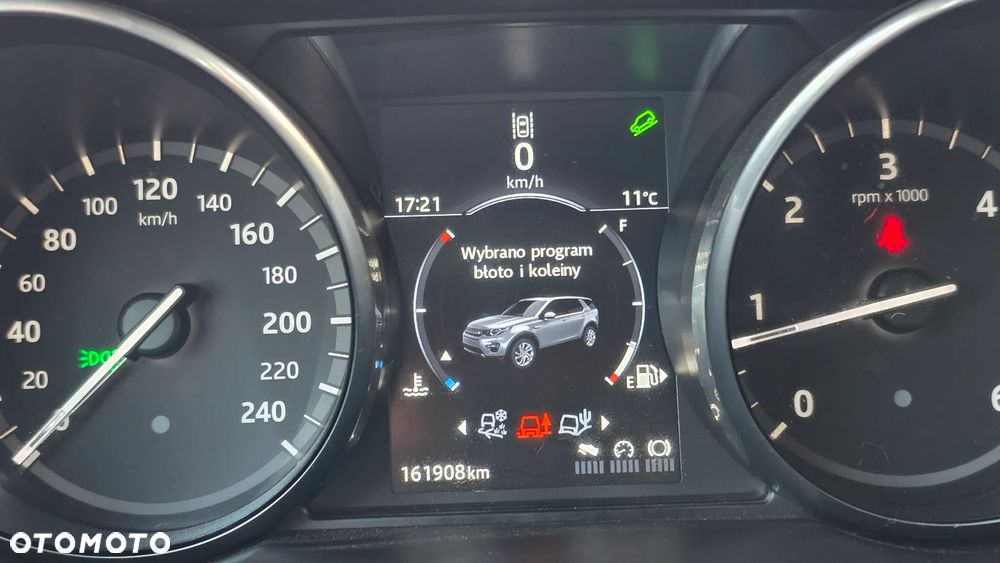 Land Rover Discovery Sport 2.0 TD4 HSE Luxury - 35