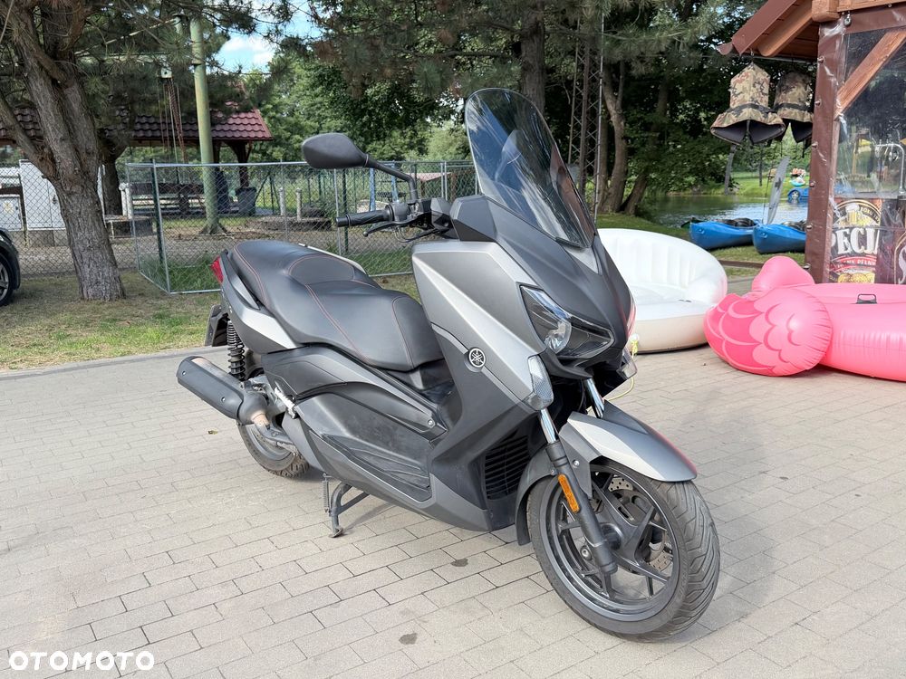 Yamaha V-MAX - 1