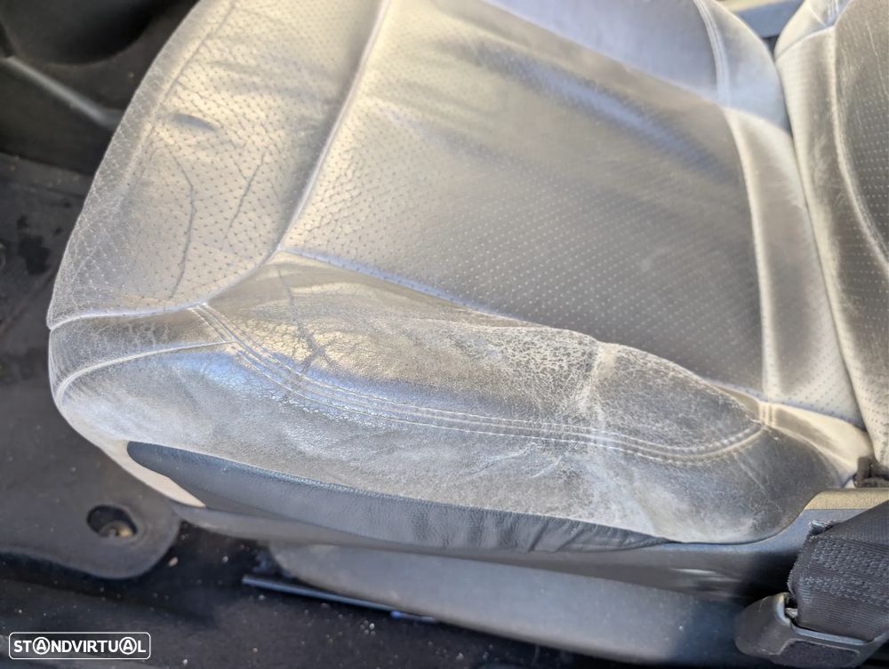 Citroën C4 Grand Picasso - 26