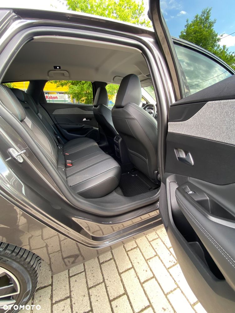 Peugeot 308 PureTech 130 GPF EAT8 Stop & Start Allure Pack - 9