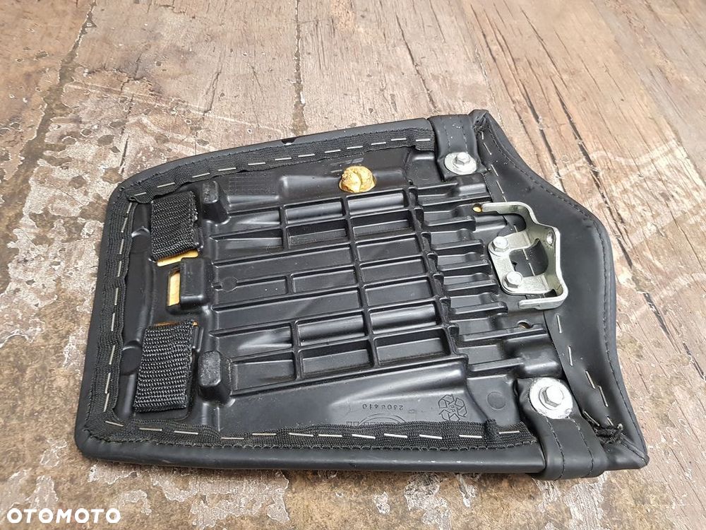 Siedzenie pasażera Triumph Daytona 675 - 8