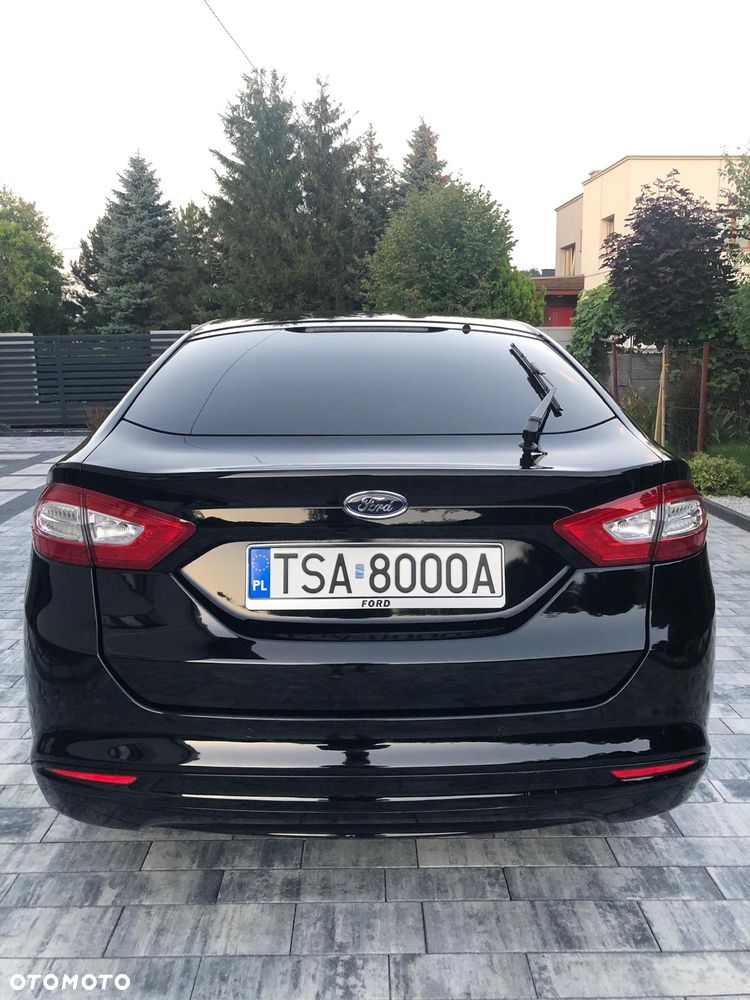 Ford Mondeo 2.0 TDCi Titanium PowerShift - 9