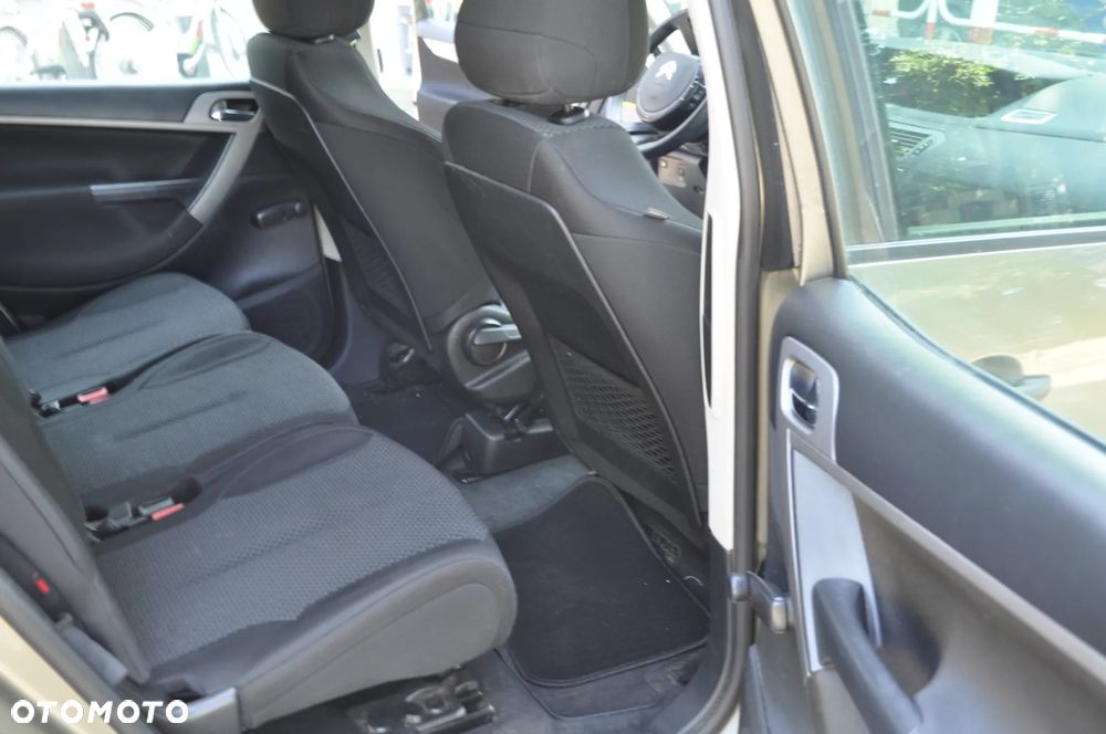 Citroën C4 Picasso VTi 120 Attraction - 12