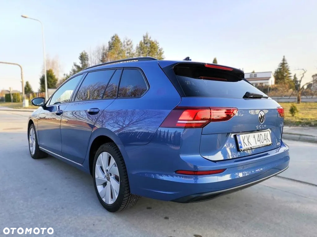 Volkswagen Golf - 2