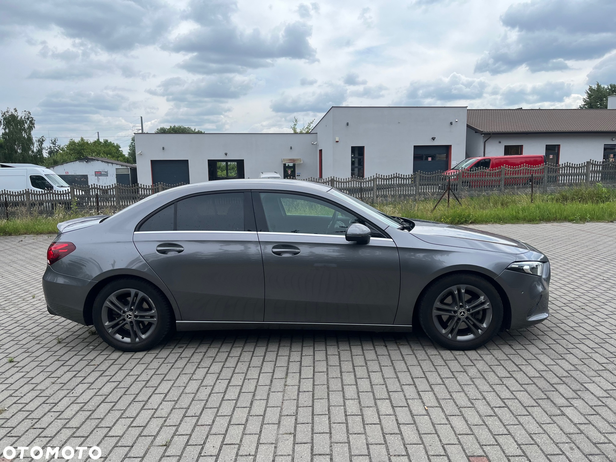 Mercedes-Benz Klasa A 200 7G-DCT Edition 19 - 3