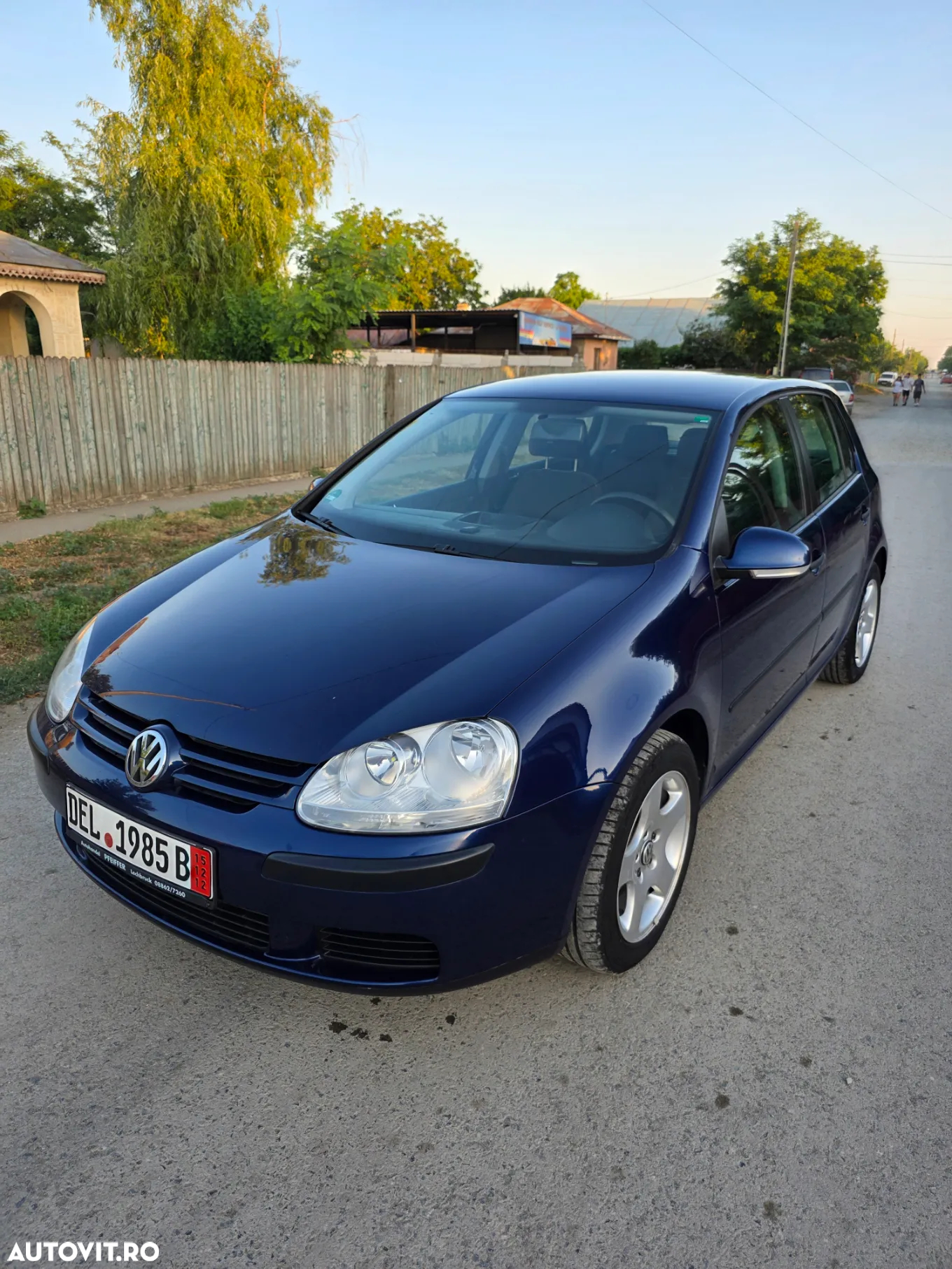 Volkswagen Golf 1.4 Comfortline - 2