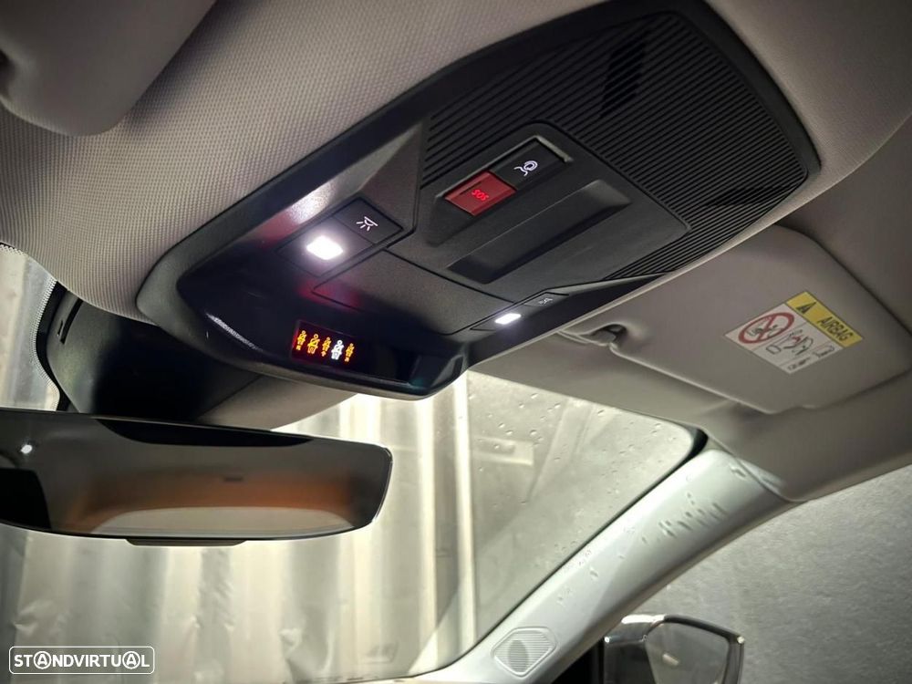 Peugeot 308 SW 1.6 Hybrid Allure e-EAT8 - 28