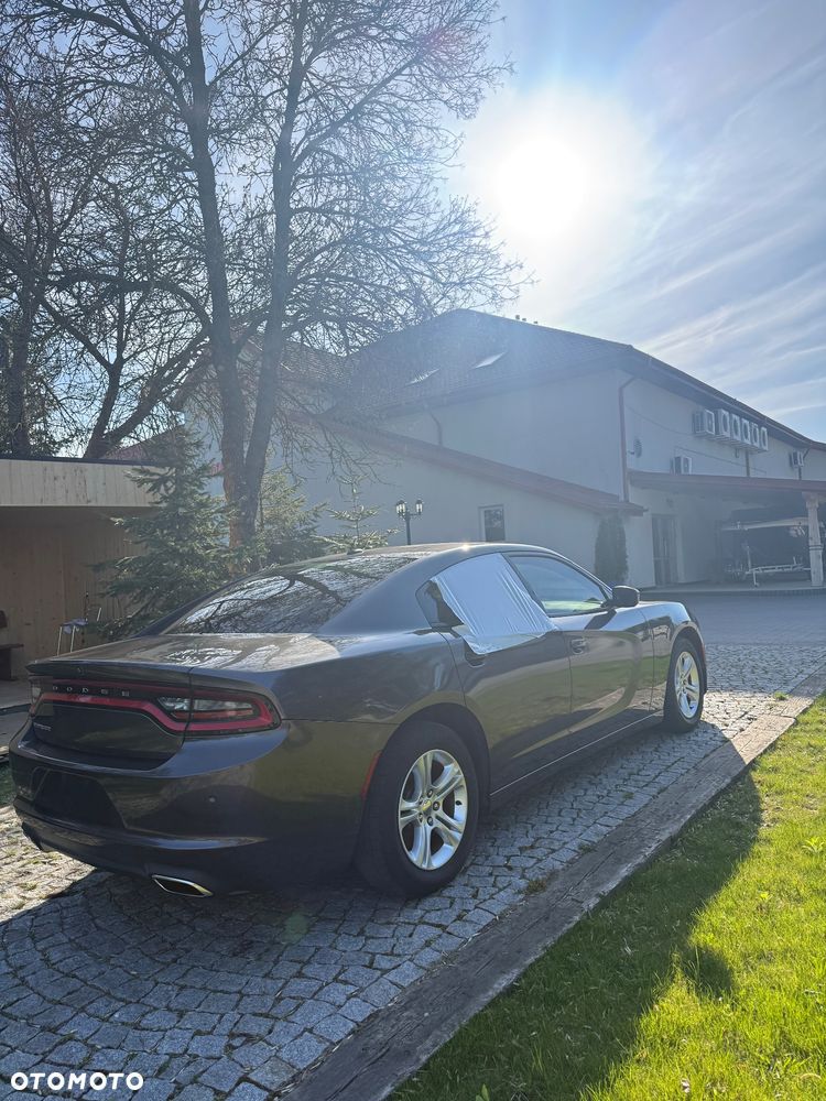 Dodge Charger - 12
