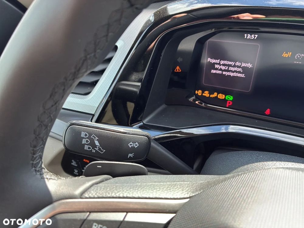 Volkswagen Multivan - 24