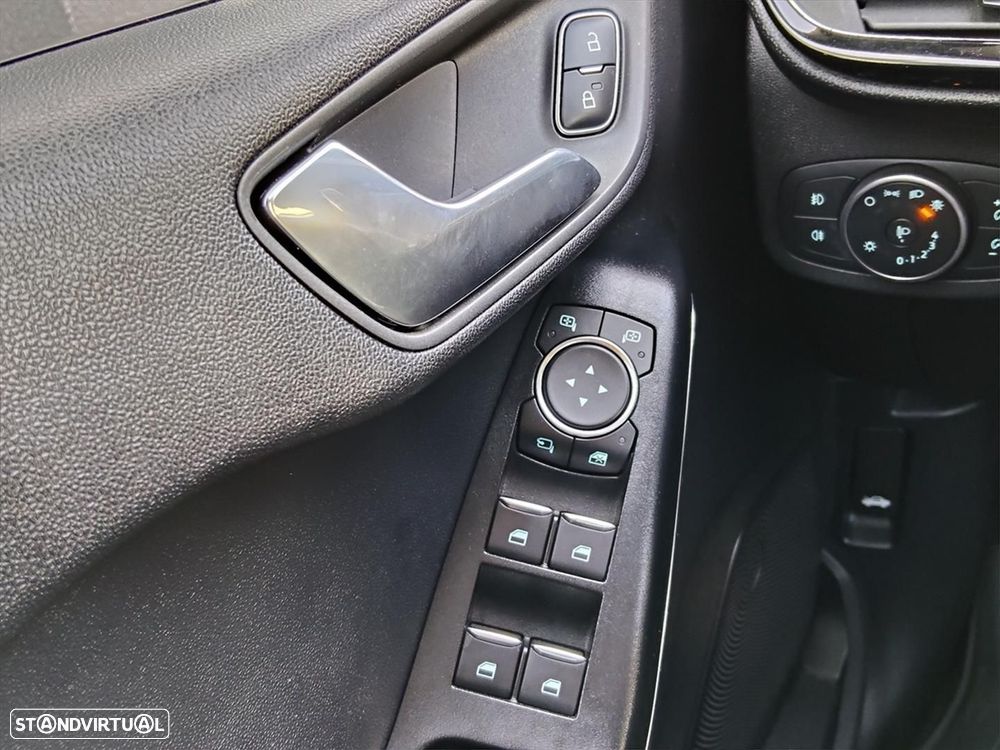 Ford Fiesta 1.0 EcoBoost Titanium - 13