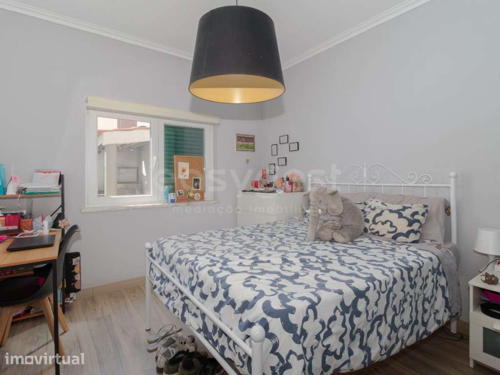 Moradia Isolada T4 com Piscina e Garagem - Grande imagem: 5/30