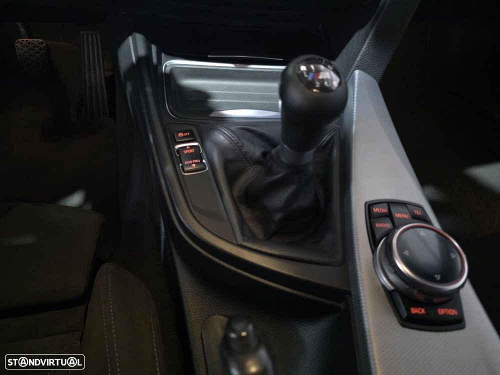 BMW 420 d Pack M - 17