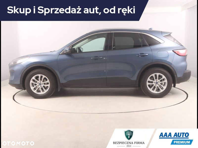 Ford Kuga - 3