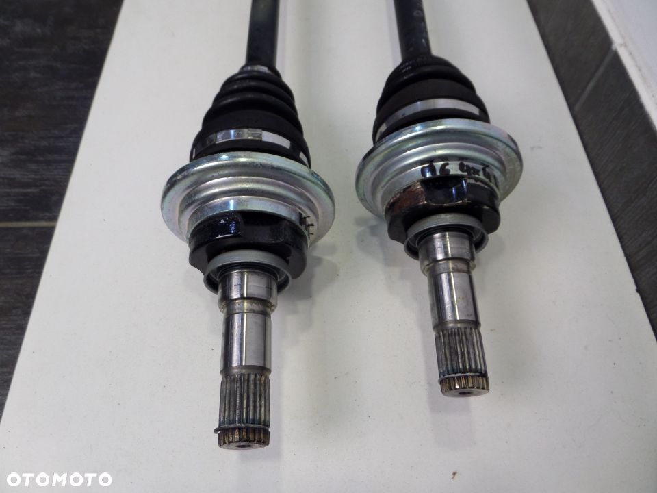 MAZDA 6 GJ LIFT 16 4X4 4WD 4L  PÓŁOŚ TYŁ PRAWA LEWA - 5