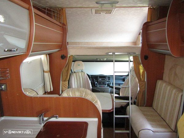 McLouis Tandy CAMA CENTRAL C/ EXTRAS - 32