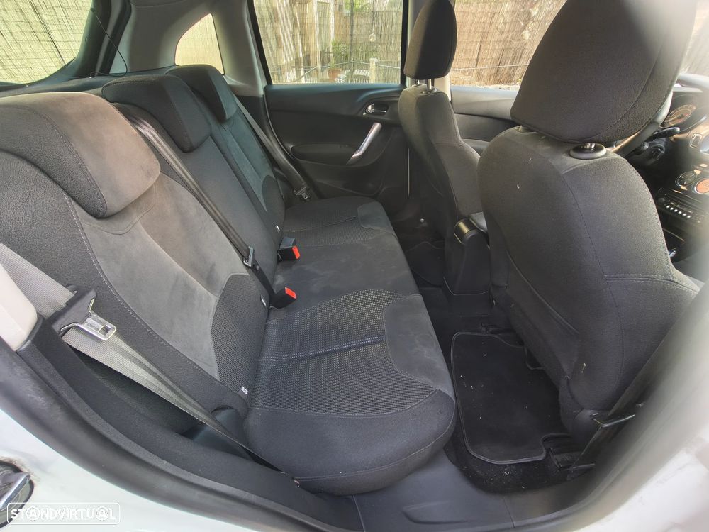 Citroën C3 1.4 HDi Exclusive 99g - 10