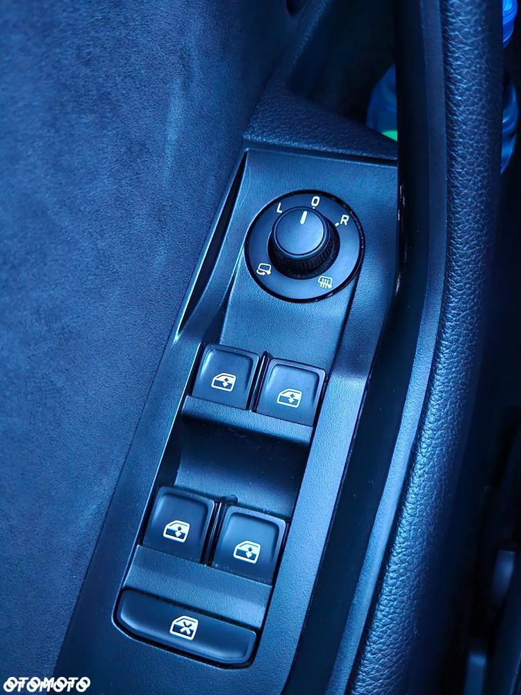 Skoda Superb 2.0 TDI 4x4 DSG L&K - 16