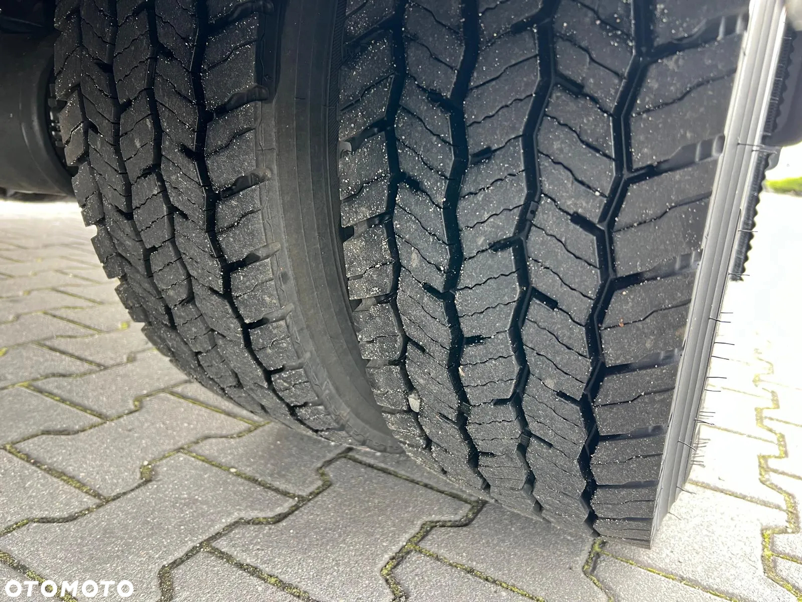Mercedes-Benz ATEGO 816 EURO 6 CHŁODNIA HAKOWA KONTENER IZOTERMA LAMBERET PODUSZKI KLIMA - 9