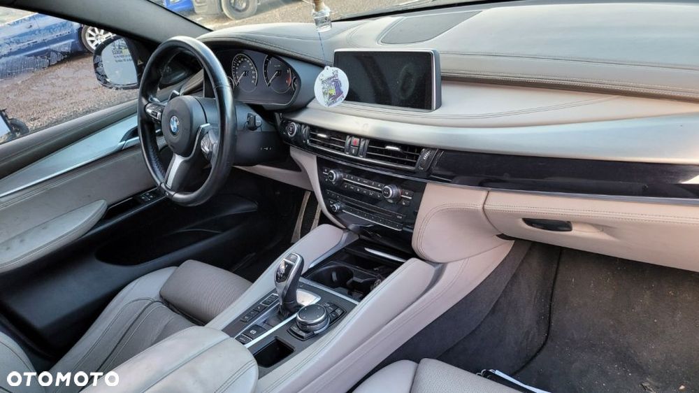 BMW X6 - 8