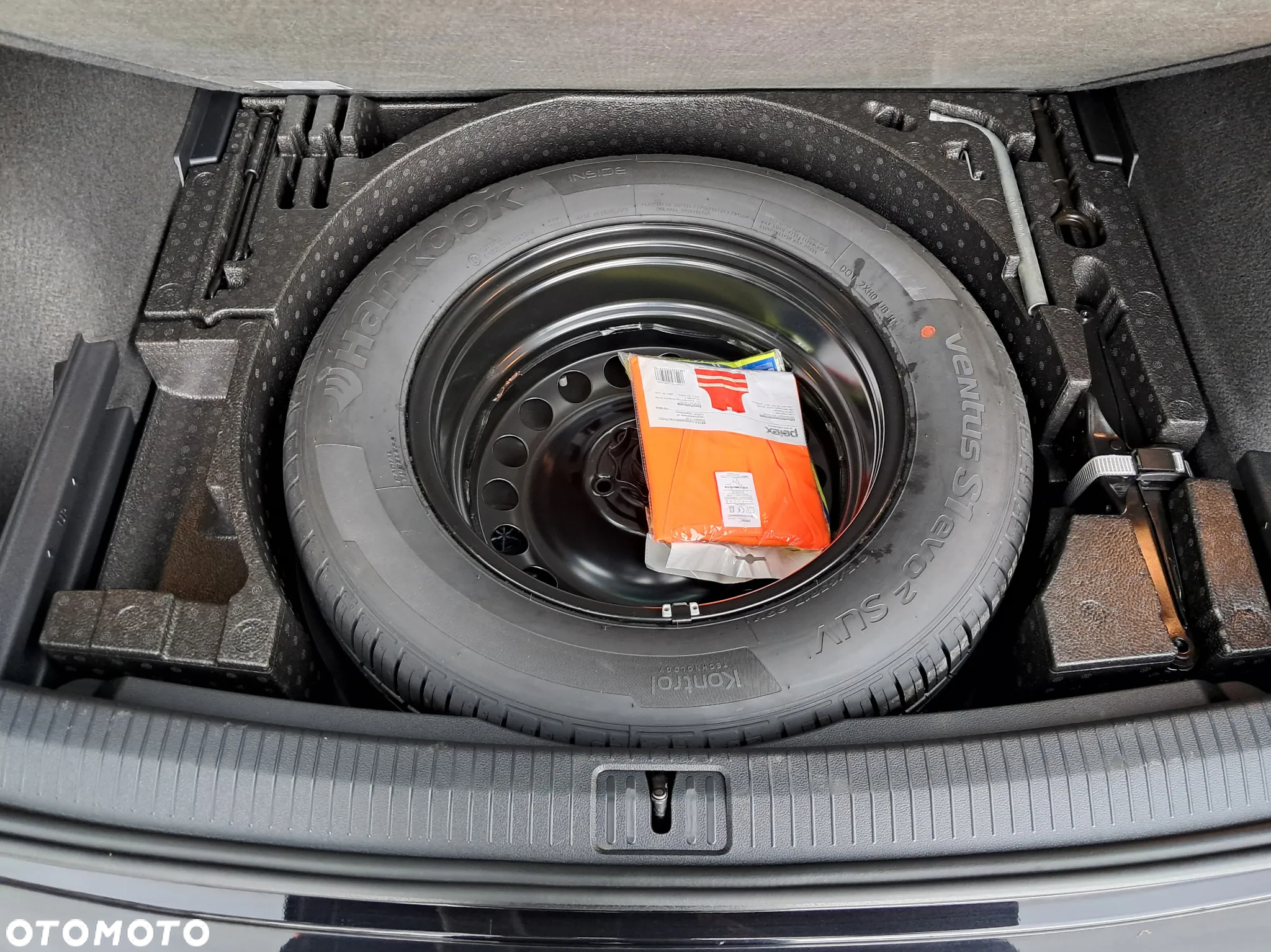 Volkswagen Tiguan 2.0 TDI SCR 4MOTION DSG Elegance - 39
