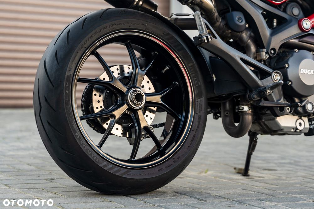 Ducati Monster - 12