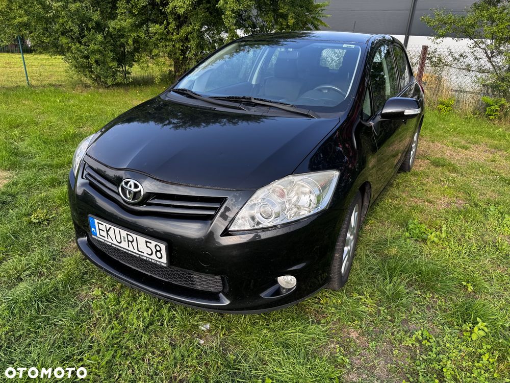 Toyota Auris 1.4 D-4D Premium - 11