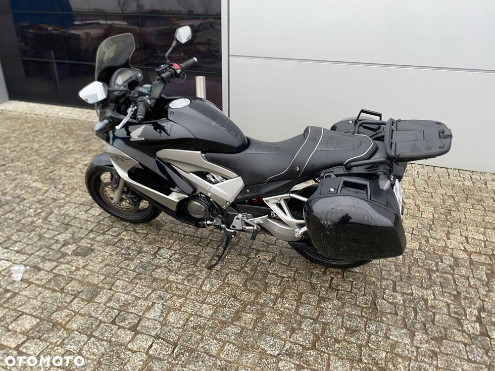 Honda VFR - 6