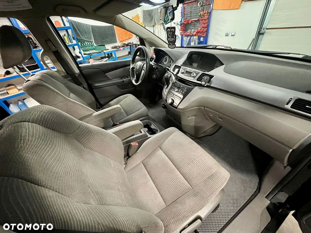 Honda Odyssey - 19