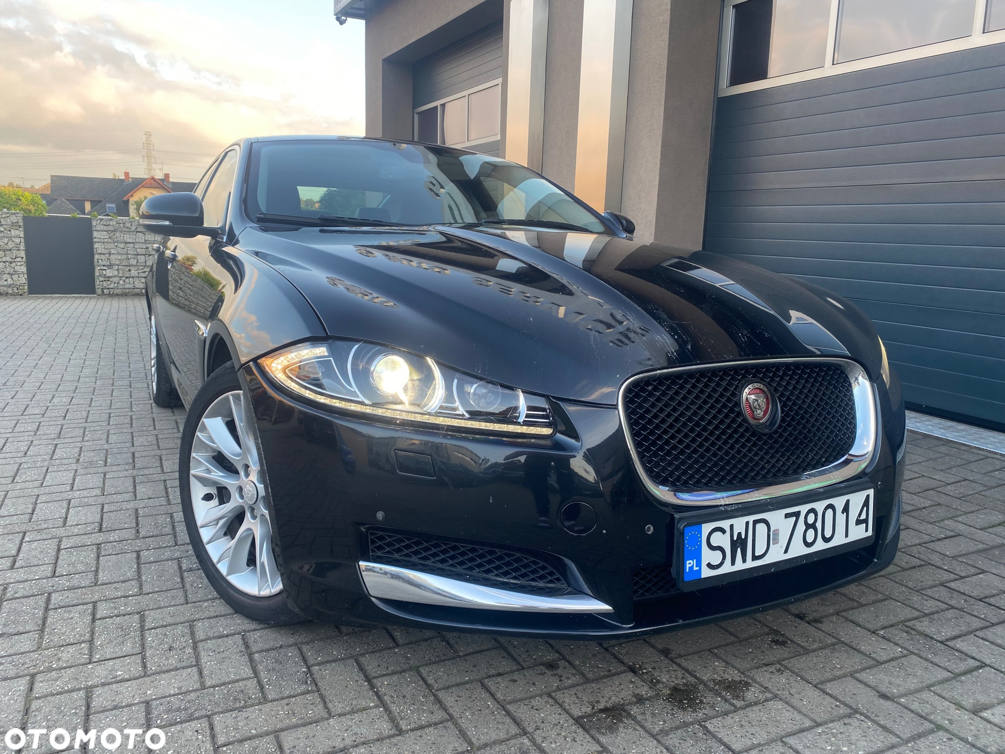 Jaguar XF 3.0 V6 D S Luxury - 7