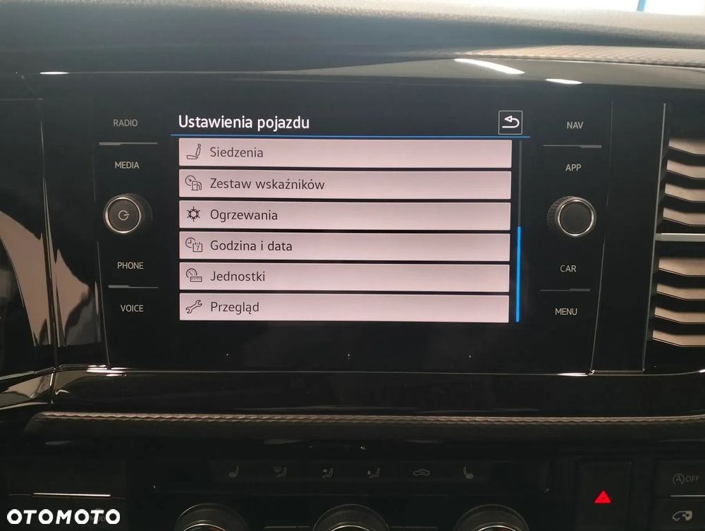 Volkswagen Multivan - 22