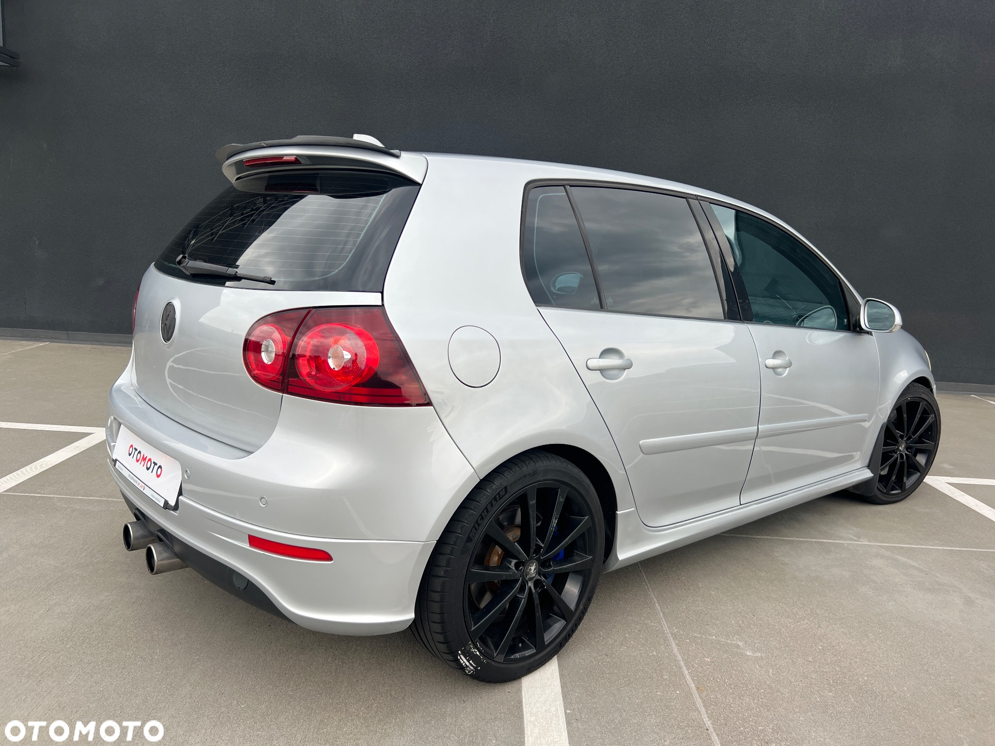 Volkswagen Golf V R32 DSG - 27
