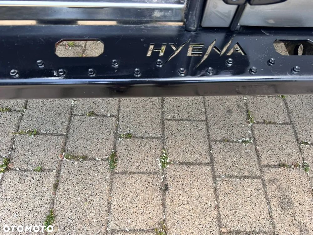 Land Rover Defender 2.5 TDI - 15