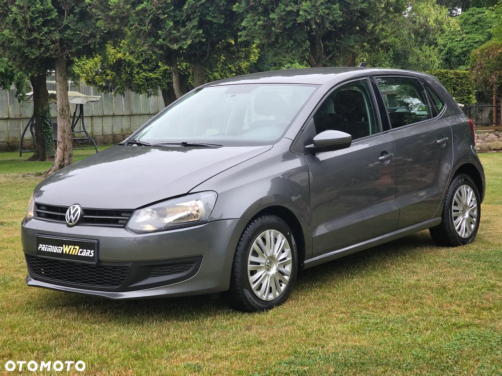 Volkswagen Polo - 2