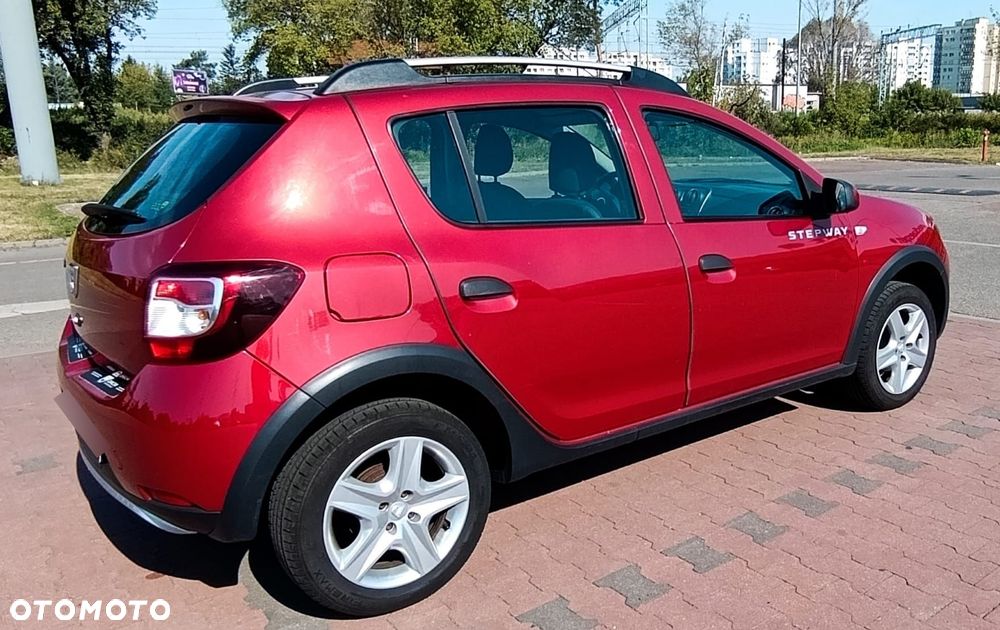Dacia Sandero 0.9 TCe Laureate - 4