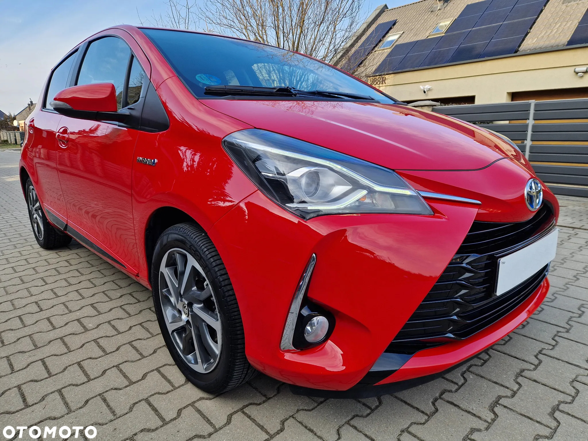 Toyota Yaris Cross Hybrid 1.5 Premiere Edition - 2