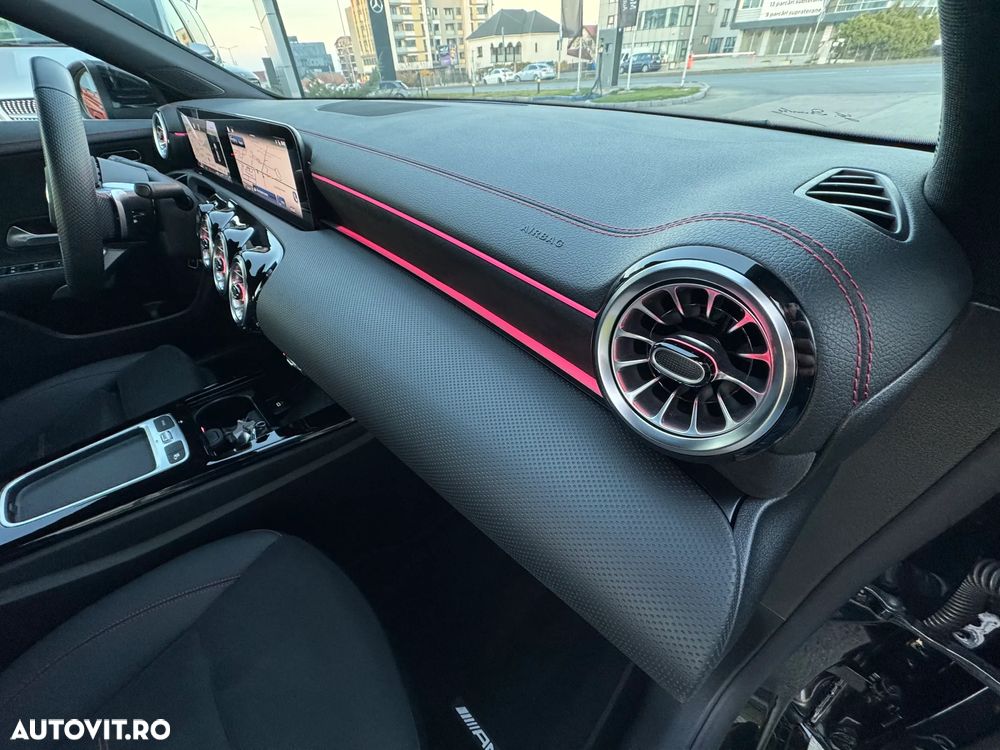 Mercedes-Benz CLA 180 7G-DCT AMG Line Advanced Plus - 18