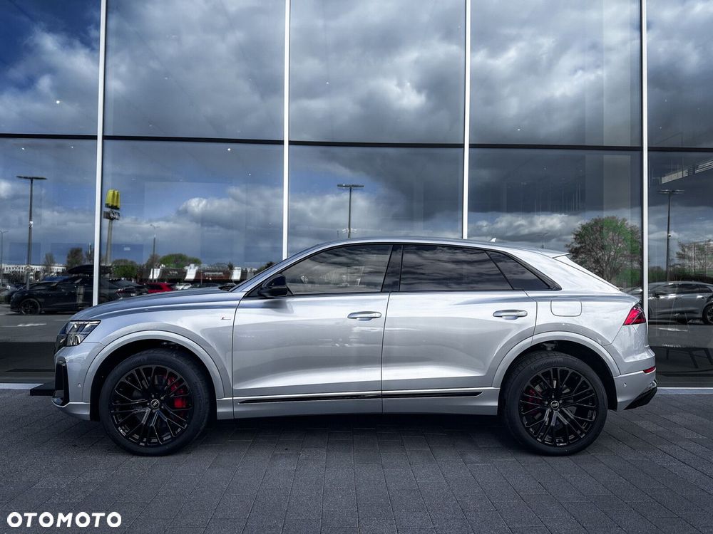 Audi Q8 - 7