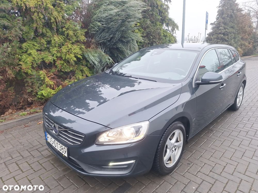 Volvo V60 D4 Edition - 1
